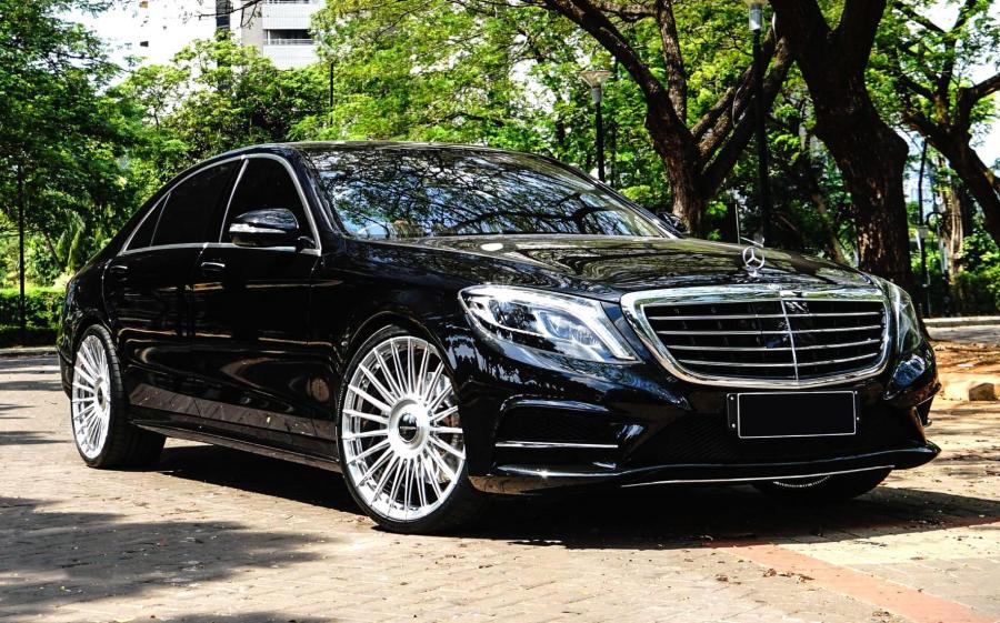 Mercedes-Benz S500 by Permaisuri on Vossen Wheels (S17-13) '2019